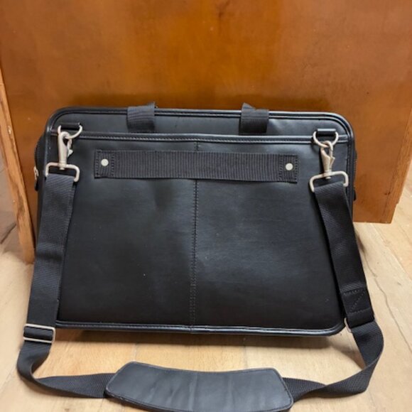Targus Leather Laptop shoulder/messenger bag 17" x13" - Picture 2 of 5